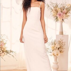 Lulu’s elopement dress